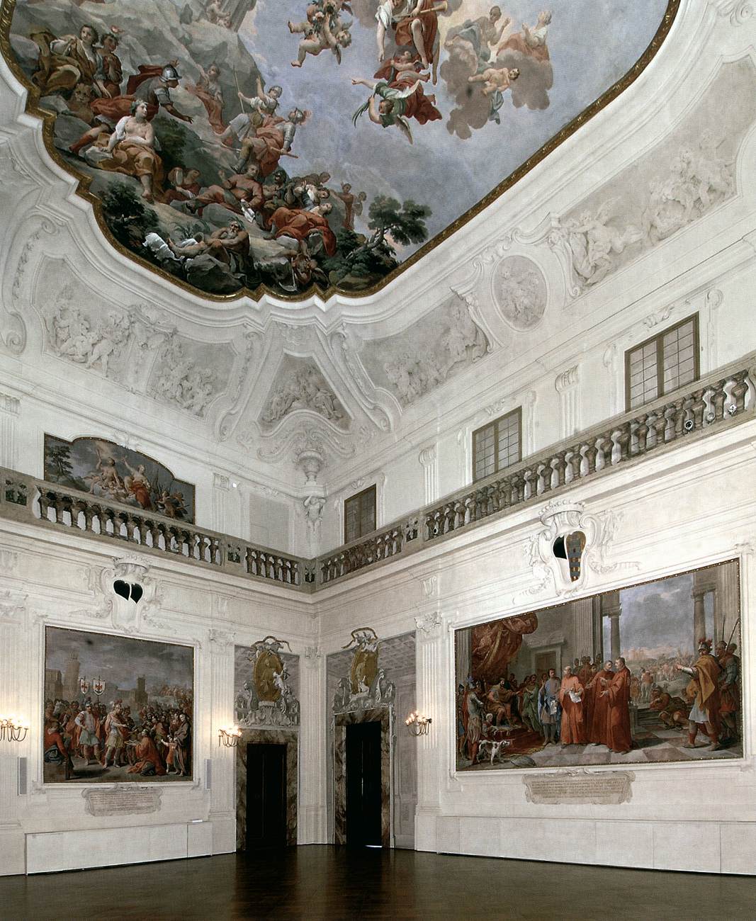 Décoration des murs et du plafond