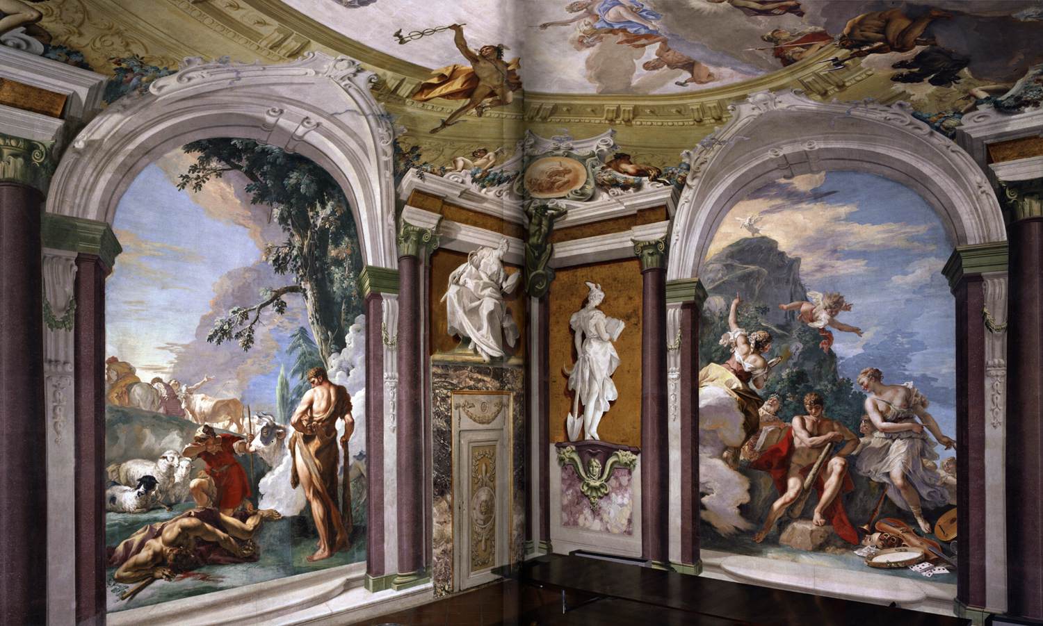 Vue générale de la Sala d'Ercole