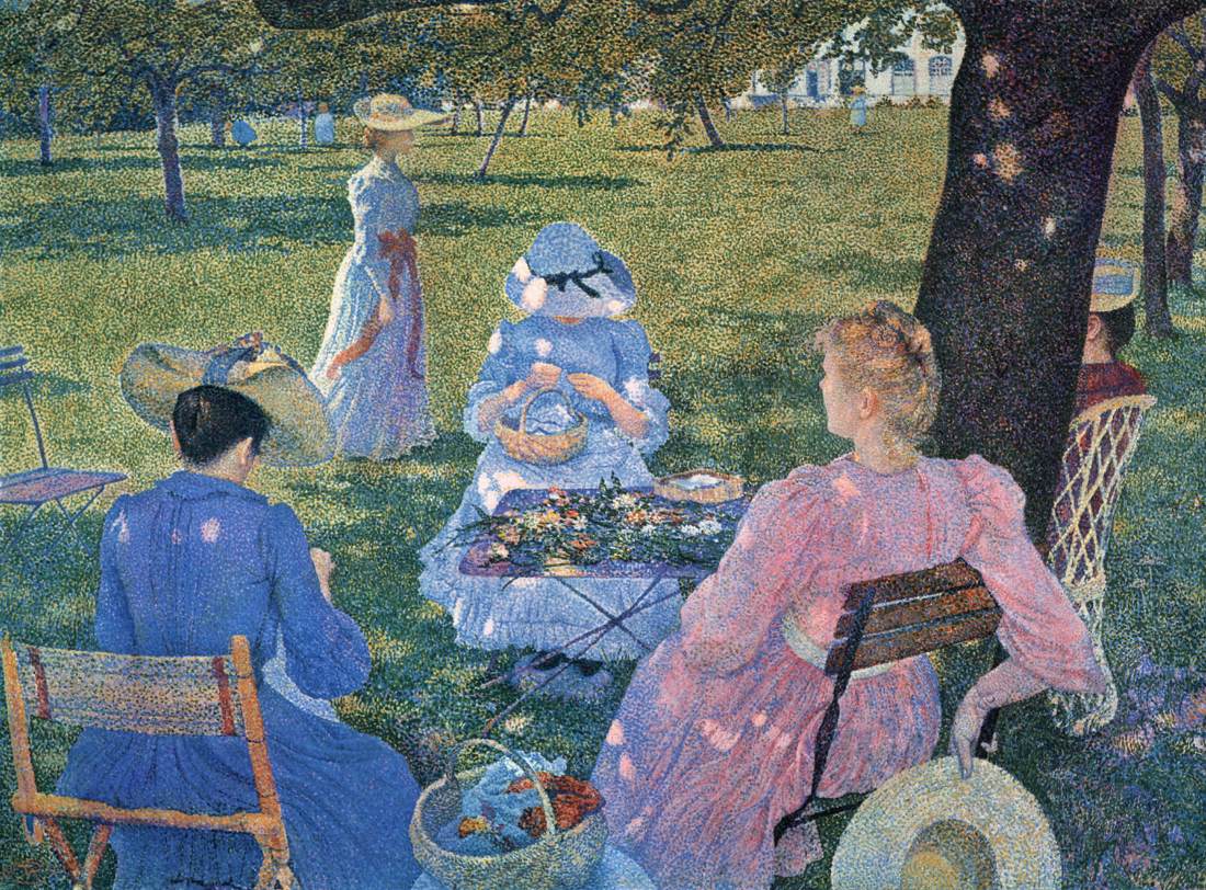Famille dans un verger