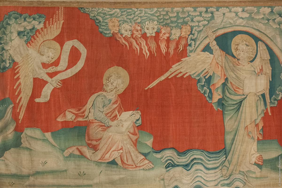 L'ange au livre.jpg