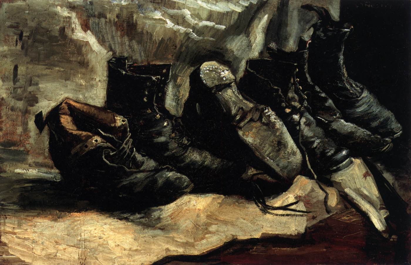 Trois paires de chaussures